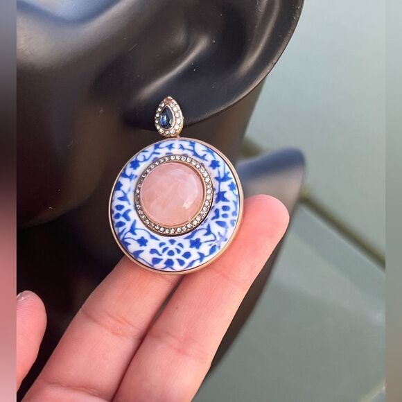 Porcelain-Inspired Enamel and Rose Quartz Drop Earrings - Picture 5 of 6